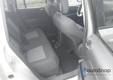 2010 Jeep Compass Sport from USA, damaged, VIN 1J4NT1FBXAD621049